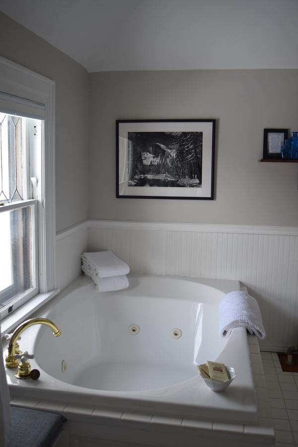 The Lamplighter Bed & Breakfast Of Ludington Exteriér fotografie