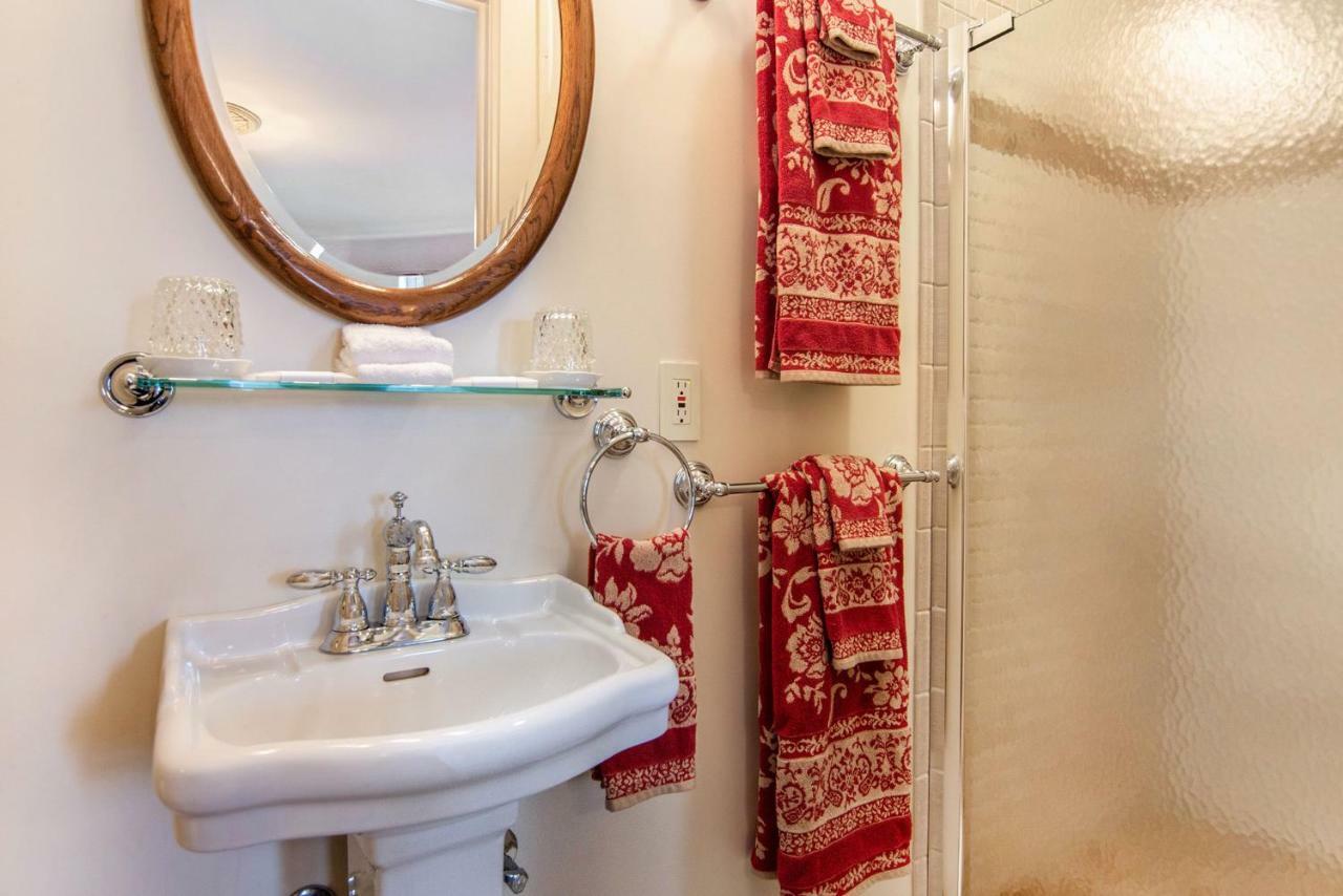 The Lamplighter Bed & Breakfast Of Ludington Exteriér fotografie